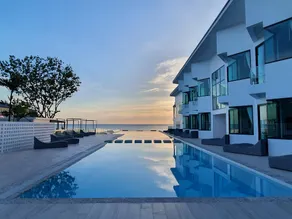 Rattana Pura Beach Resort - Image 4