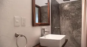 Akali House - Image 2