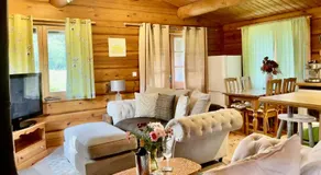 Log home village - Image 4