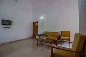 OYO Home 81818 Elegant Studio 1BHK Varca - Image 4
