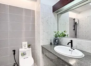 42 SQM Furnished Quiet Residential Cat Friendly - Image 2