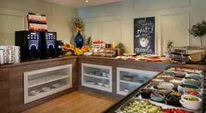 Eola Leisure Rooms - Image 3