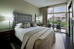 The George Hotel - Image 2