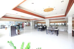 Diamond Place - Image 4