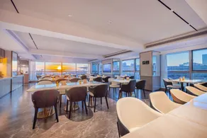 Atour Hotel Nanjing South Station - Image 3