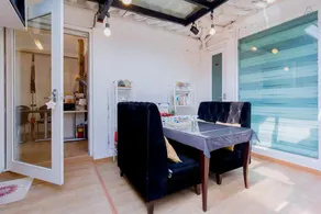 The Present Guesthouse - Image 2