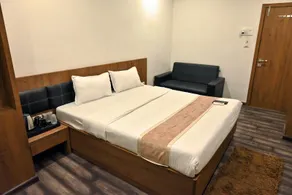 President Hotel - Image 5