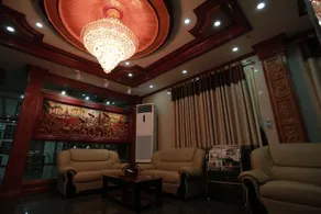 Silver City Hotel - Image 2