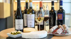 Světoběžník Bed & Wine - Image 5