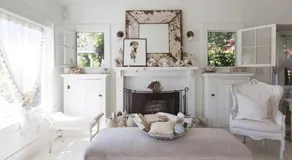 Elegant White Cottage, Venice Beach, California - Image 2