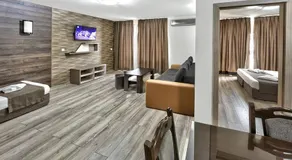 Hotel Elit - Image 3