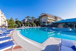 Le Jardin Resort Holiday Village - Image 2