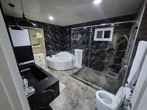La Grande Residence Penthouse 225 Sqm - Image 2