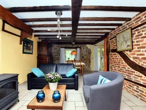 Vintage Holiday Home in Durbuy with Terrace, Garden, Parking - Image 4