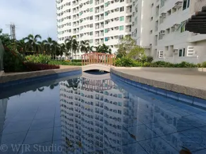 Deluxe Couple Suite - with Lake View in Alabang! - Image 5