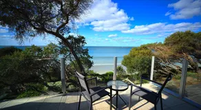 Battery Cove Beach Front Apartment - Image 5