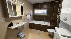 Maxi Apartman - Image 2