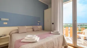 HOTEL CONTI - Image 2