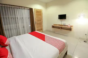 Mesari Beach Inn - Image 2