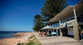 Amazing Views and Short Walk To Beach - Image 5