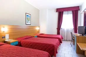 HotelTo - Image 2