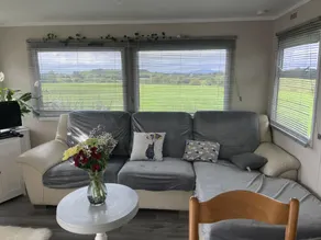 Family and pet friendly farm stay - Image 3