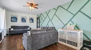 Family Retreat Near MSP & MOA - Yard, Game Room - Image 5
