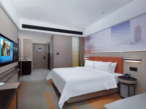 Hampton by Hilton Foshan West Station - Image 5