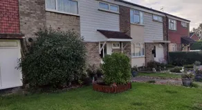 Spacious Comfortable 4 Bedroom House - Image 5