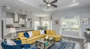3138 Laurel Drive - Image 2