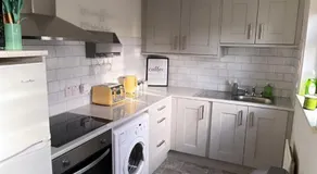 The Chroma Cottage - Image 3