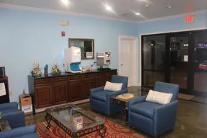 Budget Inn - Image 5