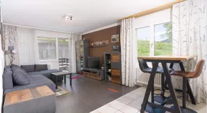 Bright 2BR Davos Apt with Parking and Balcony - Image 2