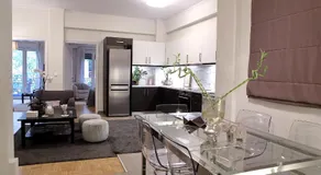 Luxury, Spacious apartment near Megaro Mousikis. Ideal for professionals and families. - Image 3