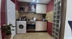El estudio de las mariposas,sofa cama , cocina y baño - Image 3
