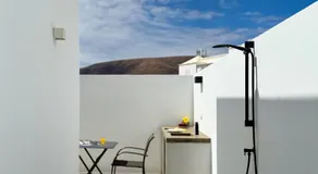 Canaryislandshost l Almar de Arrieta - Image 4