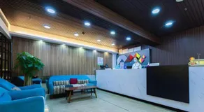 Borrman Hotel Zhenjiang Dashikou Suning Plaza - Image 3