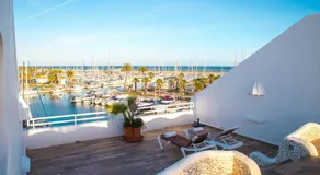 Popeye Suite Puerto Marina espectacular apartamento dentro de la Isla de Puerto Marina con Piscina en cubierta y a 1 minuto de la playa - Image 3