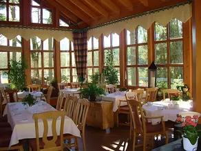 Hotel Grüne Tanne Mandelholz - Image 5
