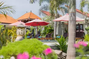 Comfy 1BR Villa with garden View near Beach - Image 4