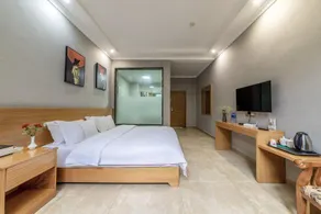 Zhulang Hotel - Image 5