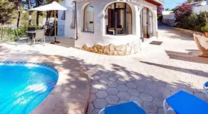 Villa Yvonne - chill out, free WIFI, close to facilities - Image 4