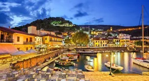 NAFPAKTOS Beach luxury Suites - Image 4