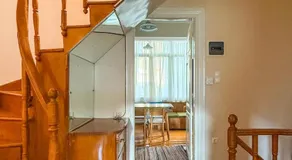 Sunny House with Large Terrace in Plomari - Image 2