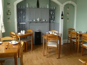Greenlaw Guest House - Image 3