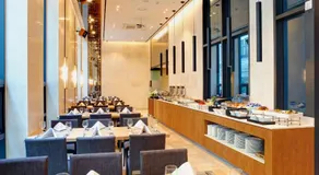 ON City Hotel - Image 2