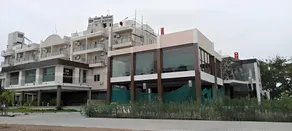 Hotel Grand Meridian By Go2 Hotels & Resorts - Image 5