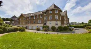 12A Solent Landing direct beach access - Image 3