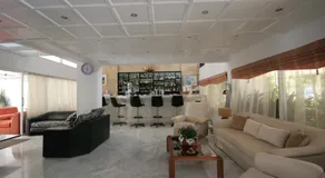 Liberty Hotel - Image 5