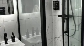 Intimate Hot Tub Pad - Image 2